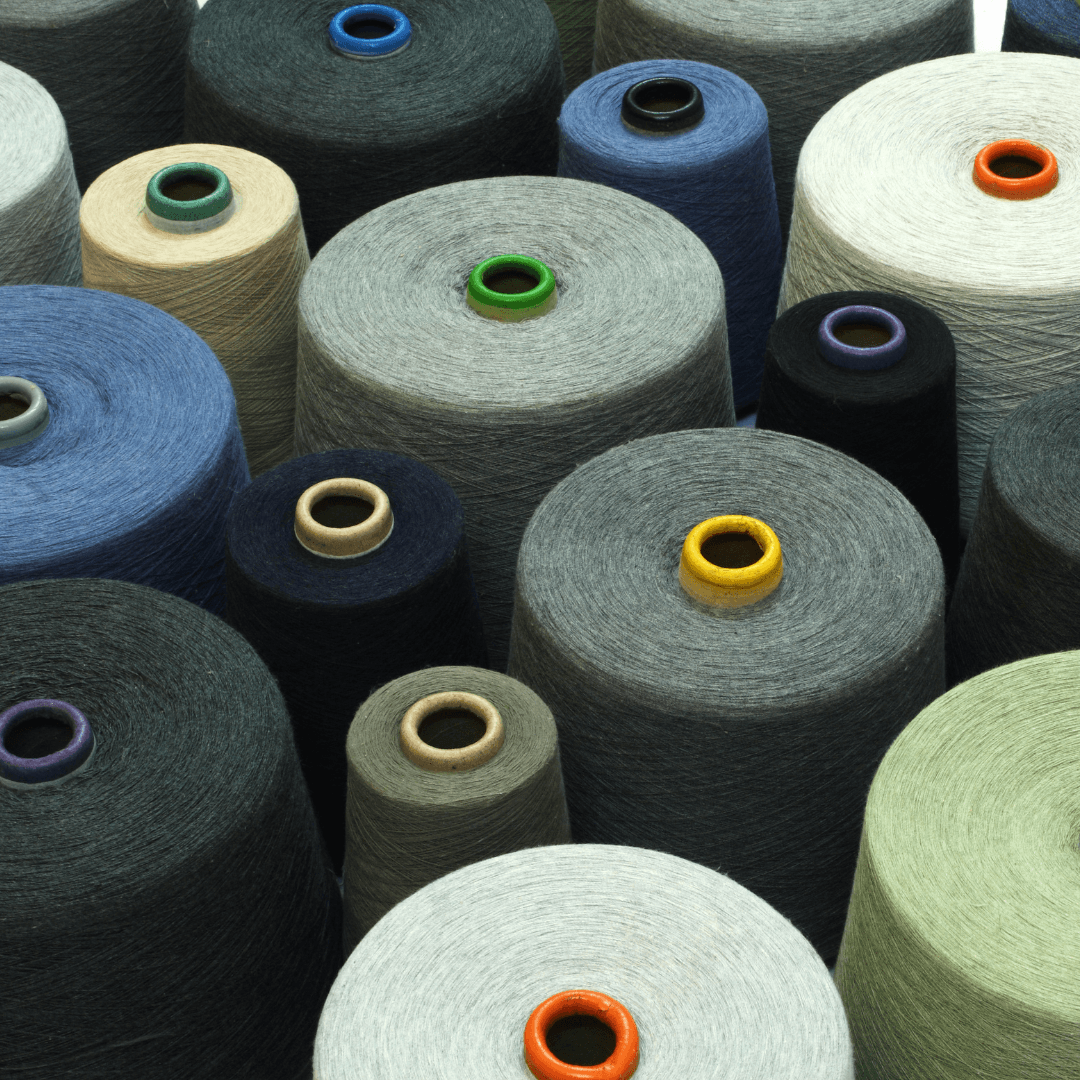 ด้ายโพลีเอสเตอร์ : เคล็ดลับเย็บผ้าให้ทน สีไม่ซีด งานสวยอยู่ทนนาน